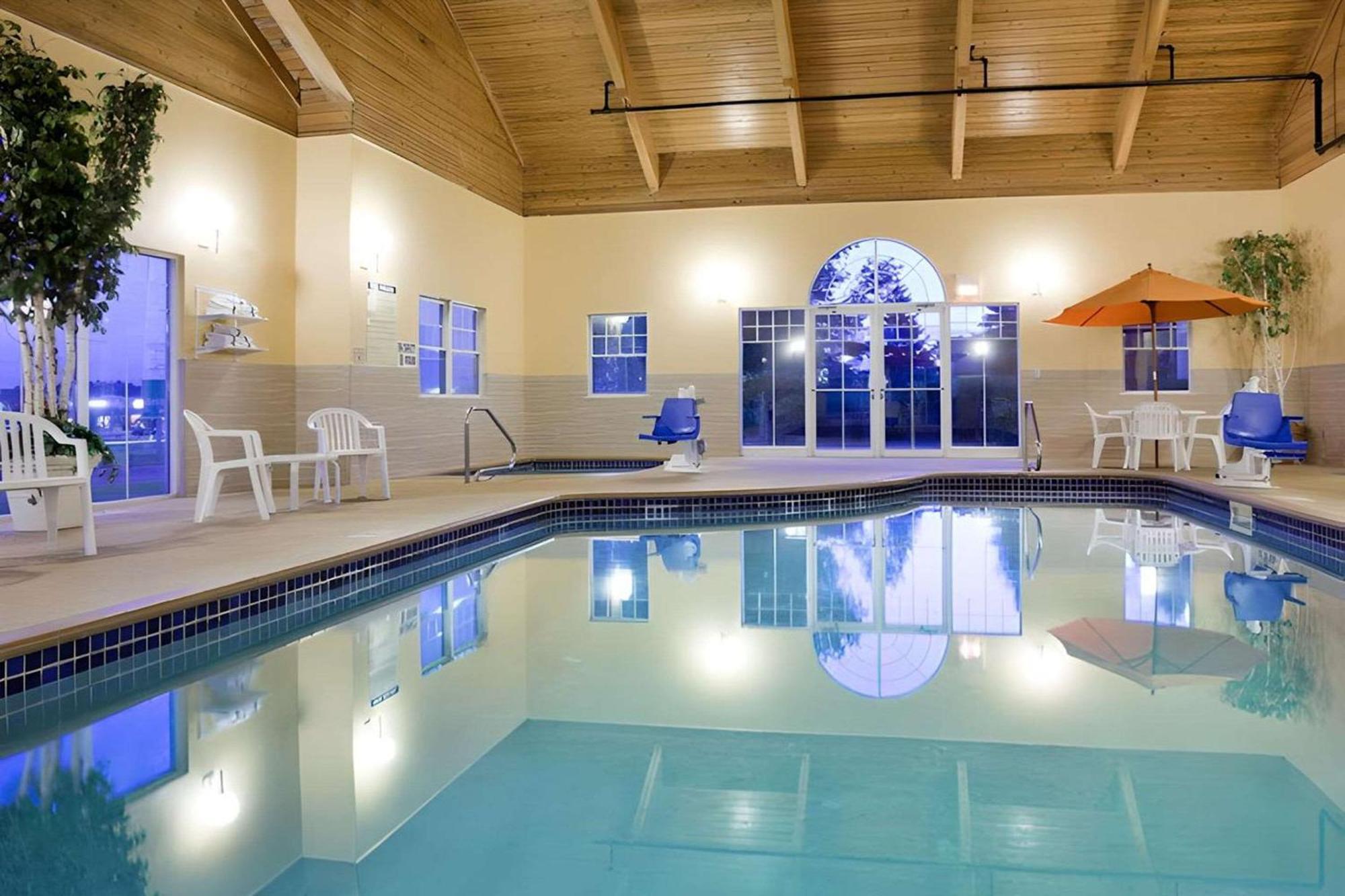 Quality Inn & Suites Stillwater Eksteriør bilde